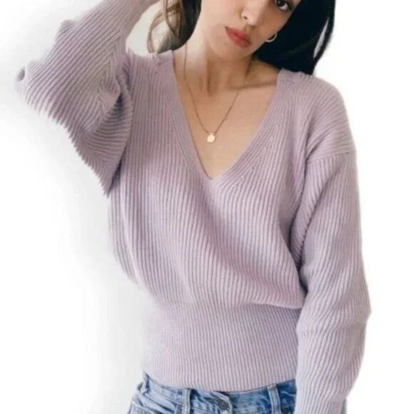 |EUC| FREE PEOPLE Allure Lavender Ribbed V-Neck Pullover Sweater - Picture 1 of 7